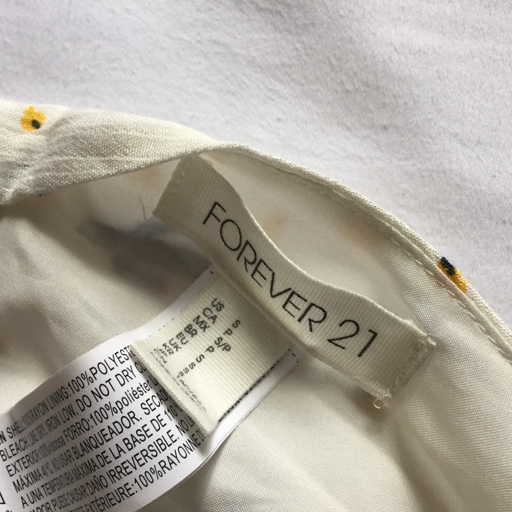 Cactus print festival halter crop top open back - Picture 6 of 7